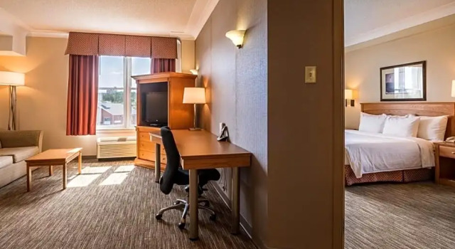Двухместный люкс Future Inns Halifax Hotel & Conference Centre