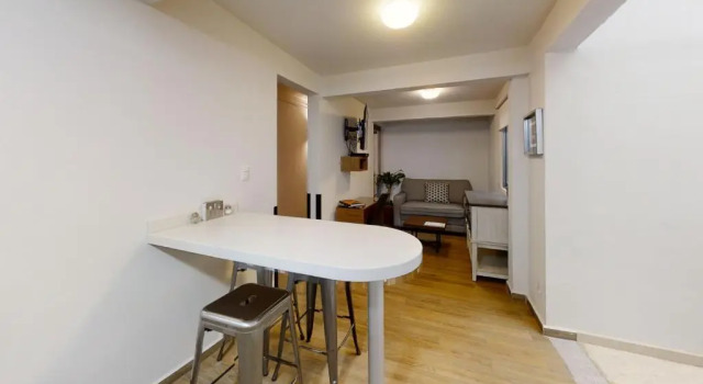 Полулюкс Tokio Suites