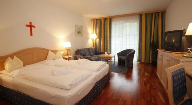 Relax & Wanderhotel Poppengut, Book Hotel Hinterstoder Pyhrn-Priel