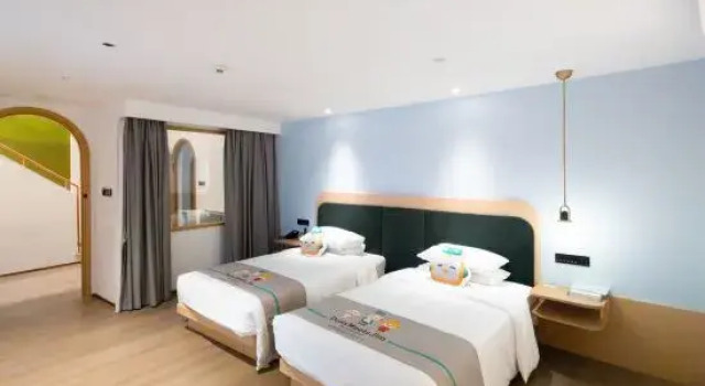 Двухместный люкс Cloud and straw meet the building block hotel