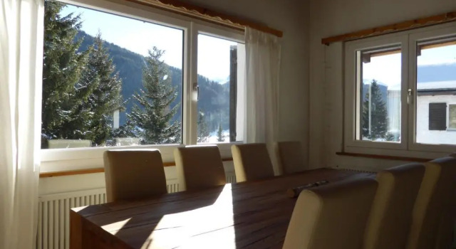 Коттедж Chalet Crestannes