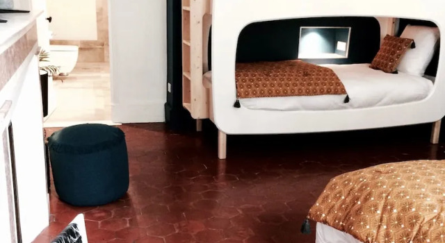 Люкс Luxury La Domitia - Maison dhôtes, massages & bien-être