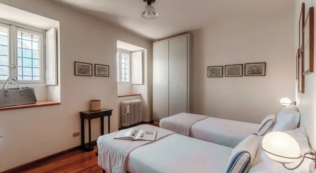 Villa Vica, Boek Villa Musso Comomeer