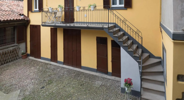 DomusBergamo - Apartment in Historic Street, Забронировать Апартаменты/квартира Апартаменты Бергамо, рядом с Стадион «Атлети Адзурри д’Италия», Апартаменты/квартира