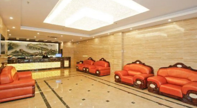 GreenTree Inn Express Hotel (Hefeinan Railway Station Gongjing College Subway Station), Prenota Hotel Hotel a Anhui con parcheggio, Parcheggio