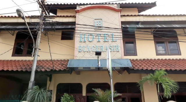 Hotel Bungurasih Syariah, Reservar Hotel Sidoarjo East Java