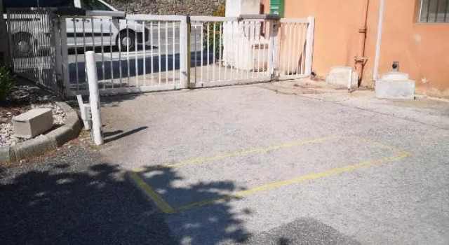 Апартаменты Agreable Studio Renove Avec Place de Parking