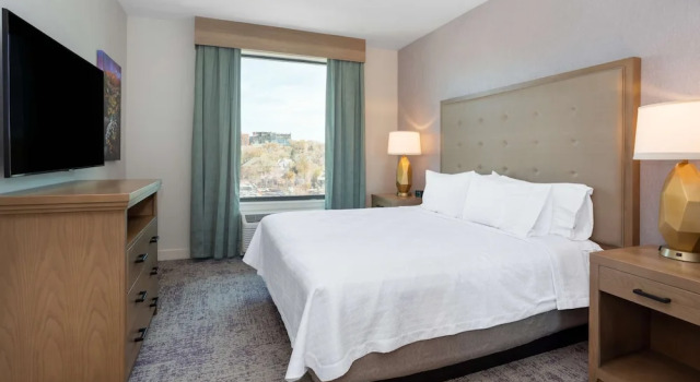 Люкс c 1 комнатой с видом на горы Homewood Suites By Hilton Albuquerque Downtown