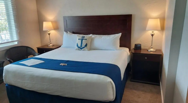Номер Standard The Water Street Inn
