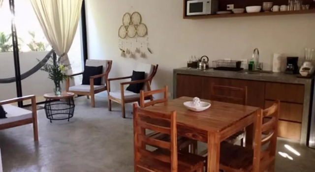 Двухместные апартаменты Standard с балконом и с видом на город Top Secret Apartments by GuruHotel