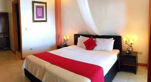 Camera Deluxe vista litorale Anda White Beach Resort