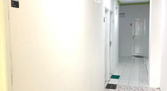 guest house IDM inn, Book Guesthouse Hotels in Sulawesi with Parking, Parking
