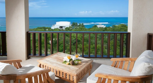 Standard Zimmer 2 Schlafzimmer Penthouse mit Balkon und am Strand Fountain Anguilla