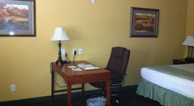 Номер Standard Southern Inn and Suites Yorktown