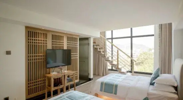 Suite WeiWei CaoTang