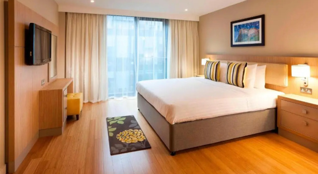 Двухместный люкс c 1 комнатой Residence Inn by Marriott Edinburgh