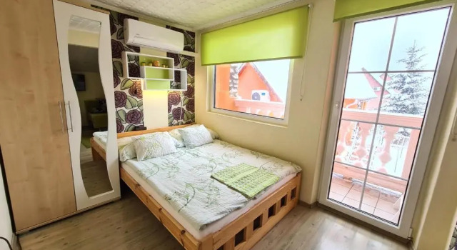 Liget Nyaralóház és Apartman Liget