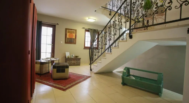 Трёхместный номер Standard Hotel Emen