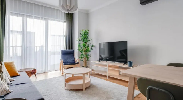 Modern Flat 5 min to Metro on Istiklal Avenue, Varaa Hotelli Hotellit Marmara-alue pysäköinnillä, Pysäköinti