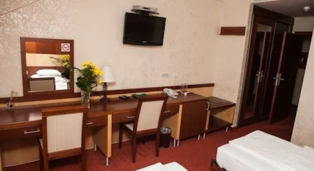 Hotel Marshal, Rezervasyon Otel Niksic Niksic County