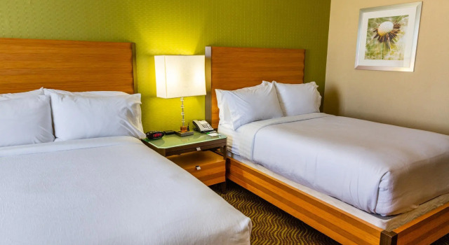 Четырёхместный номер Standard Holiday Inn San Jose-Silicon Valley by IHG