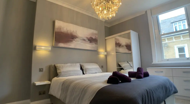 Stylish Central Flat 10Min From Beach