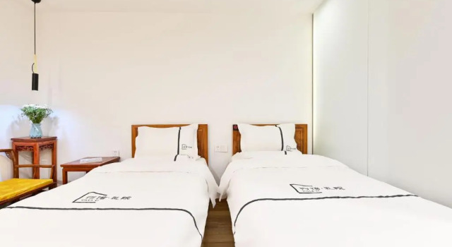 Трёхместный номер Standard Xiao Yuan Alley Courtyard Hotel
