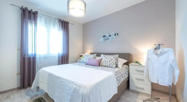 Adriatic Sunny Apartments, Забронировать Апартаменты/квартира Отели Сребрено с парковкой, Парковка