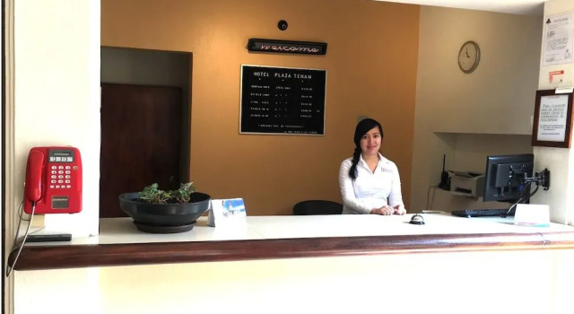 Hotel Plaza Tenam