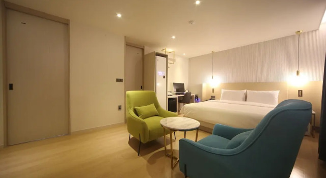 Номер Royal H Avenue Hotel Minam