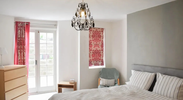 Cosy Courtyard Hideaway in the Heart of Brighton, Забронировать Отель Отели Исторического графства Суссекса 3 звезды, 3*