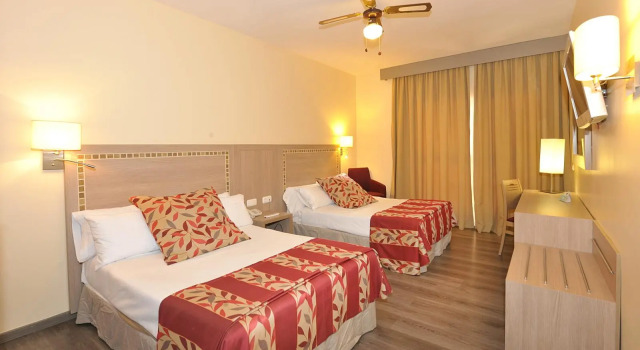 Двухместный клубный номер Standard Hotel Salobreña Suites