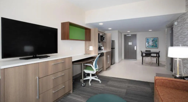 Двухместный люкс Home2 Suites By Hilton Omaha Un Medical Ctr Area