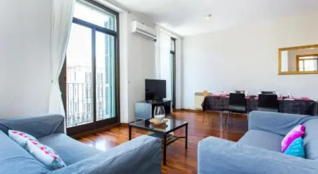 Friendly Rentals Rambla Flower, Забронировать Отель Старый город Барселона, рядом с Приход Св. Августина