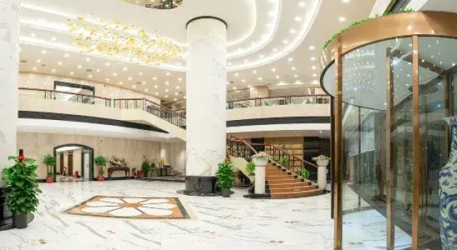 Echarm Plus Hotel (Nanning Railway Station Chaoyang Square), Rezerwuj Hotel Hotele w Nanning z parkingiem, Parking