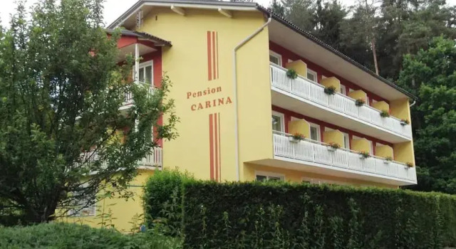 Pension Carina, Забронировать Отель Отели Фёлькермаркт с парковкой, Парковка