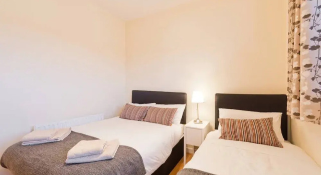 Stunning 3-bed Apartment in Dublin 1, Забронировать Апартаменты/квартира Отели Дублина с парковкой, рядом с The Point Club, Парковка
