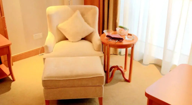 Семейный номер Standard Huaguoshan Hotel