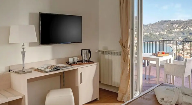 Номер Deluxe Europa Grand Hotel