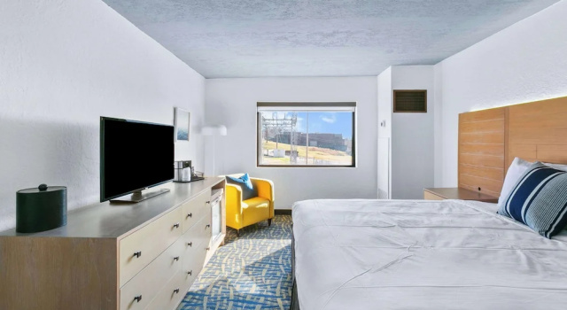 Двухместный номер Standard с видом на бассейн Mulberry, a Wyndham Hotel