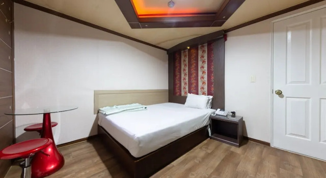 Asan Alps Motel, Prenota Motel Asan Chungcheongnam-Do