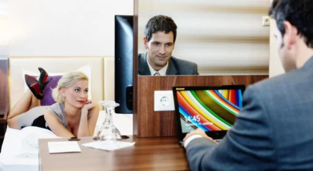 Номер Superior Grand Hotel Glorius Makó