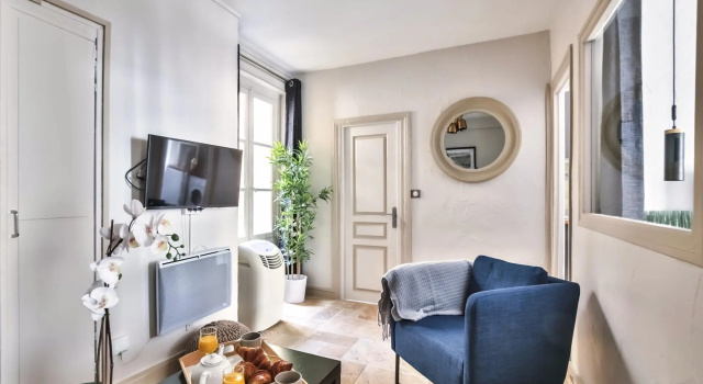 834 - Gare de Lyon - Spacious flat, Забронировать Отель Париж Иль-де-Франс, рядом с Станция метро Richard Lenoir