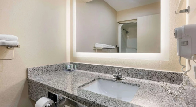 Standard huone Best Western Post Inn