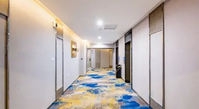Rushan Shengli Street Municipal Government Manting Light Hotel, Buchen Sie Hotel Rushan Shandong