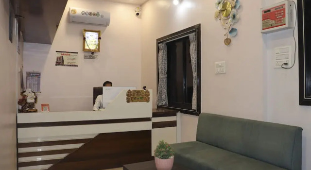 Hotel Garuda Executive Latur, Забронировать Отель Отели штата Махараштры 3 звезды, 3*