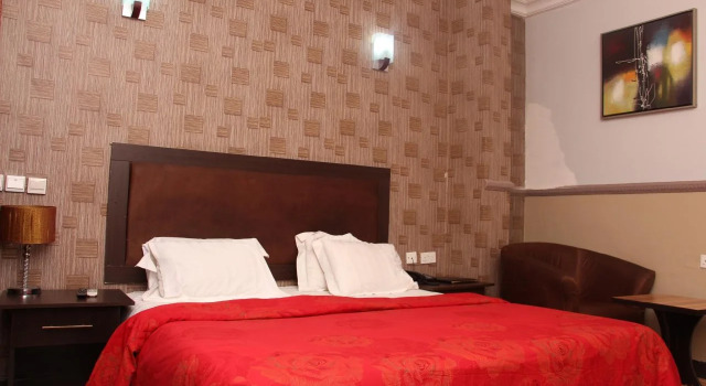 Trafford Hotel