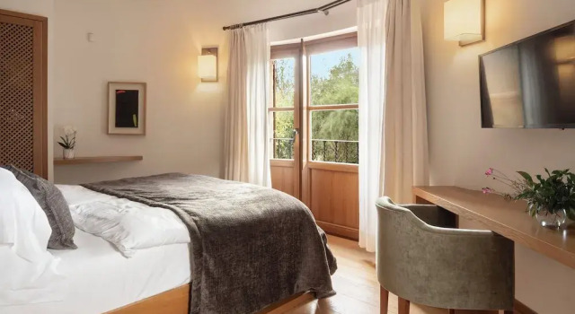 Номер Standard Дуплекс Castell Son Claret - The Leading Hotels of the World