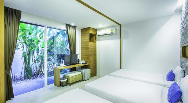 Standard triplă familie cameră cu vedere la curte Escape De Phuket Hotel