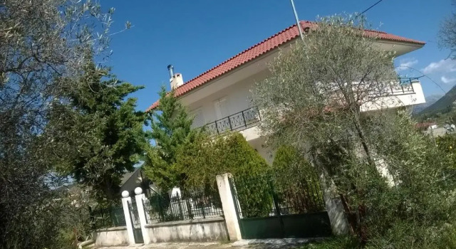 Flat 2 bedrooms 1 bathroom - Nafplion, Prenota Hotel Hotel a Peloponneso con parcheggio, Parcheggio